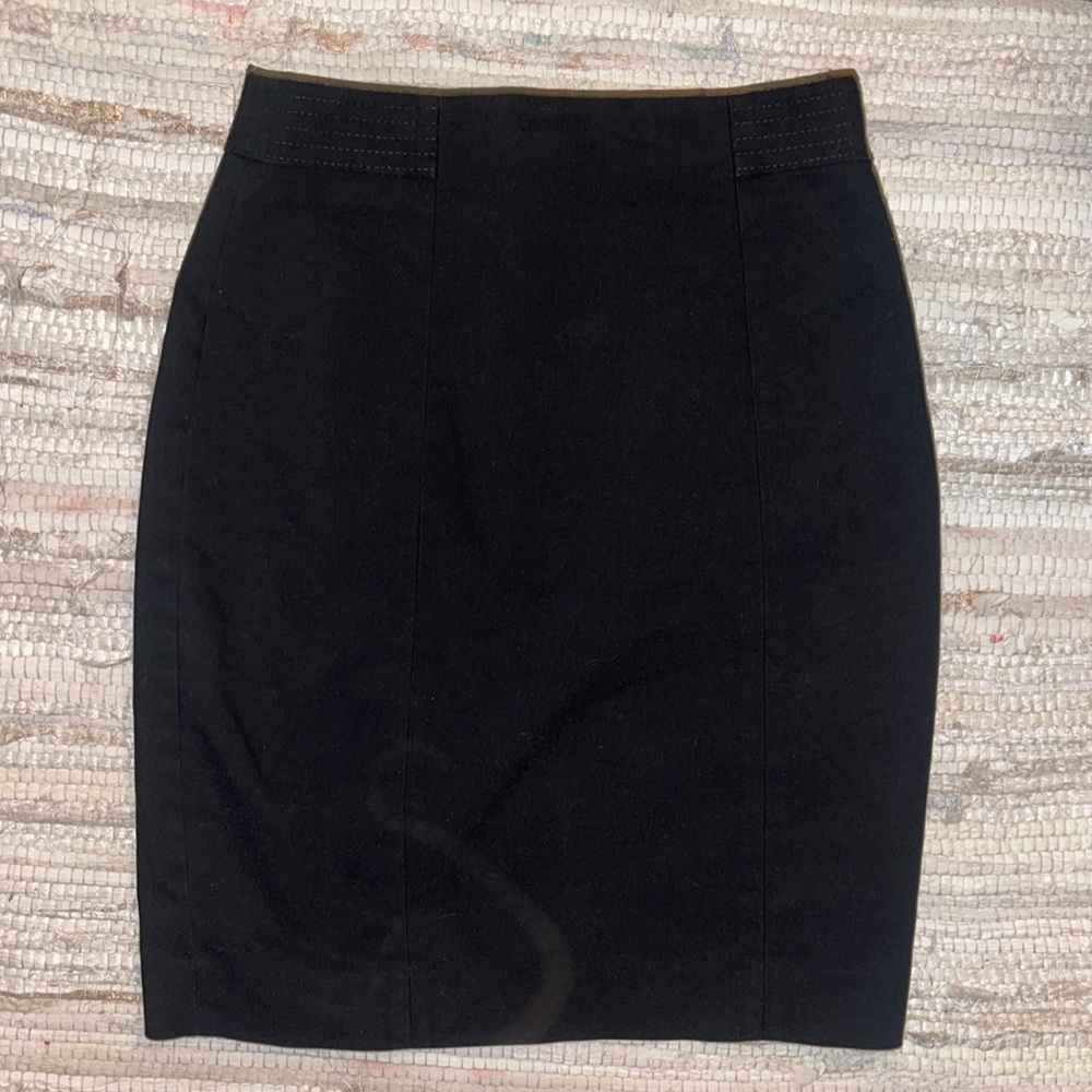 H&M Black Pencil Skirt Size US 4